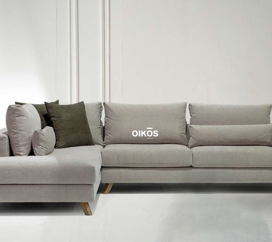 THE LIONEL SOFA