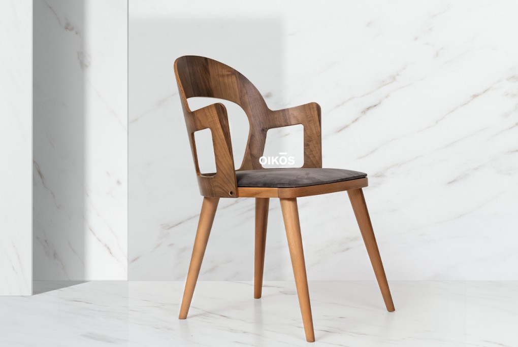 THE TYLER DINING CHAIR