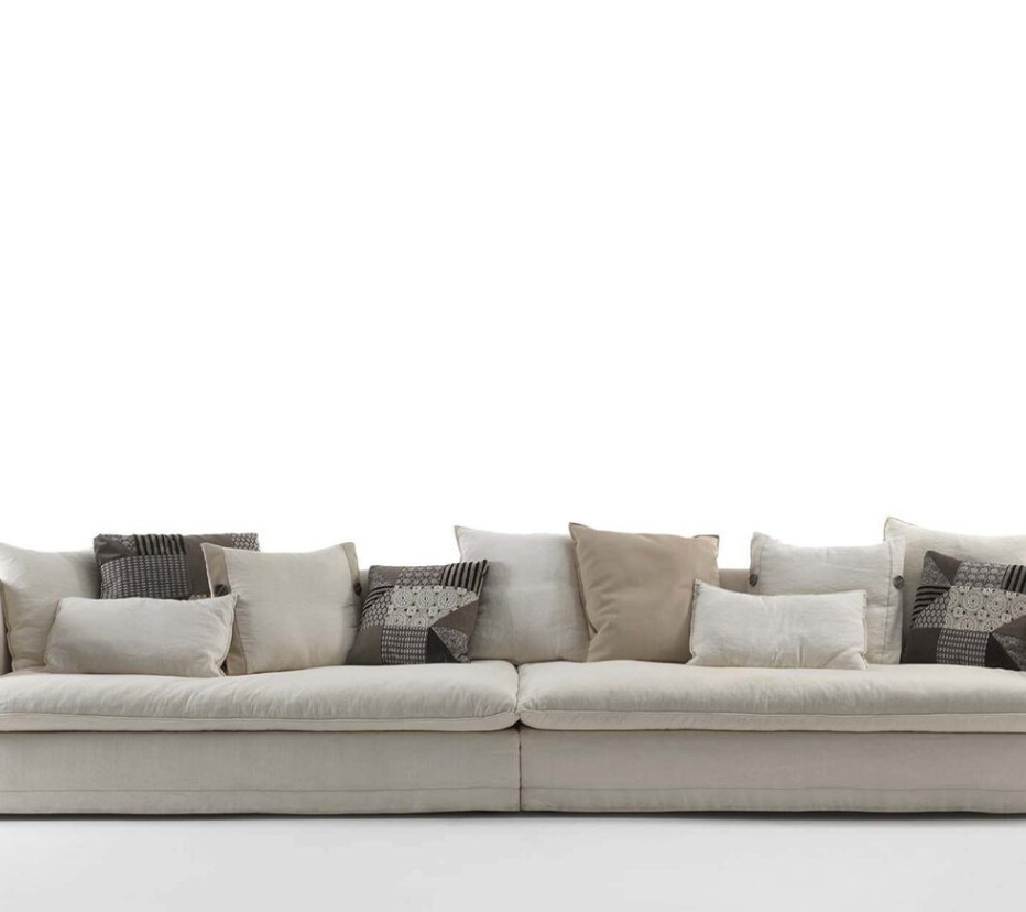 THE SALSA SOFA
