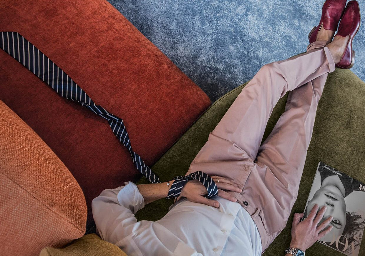THE ELISEO SOFA