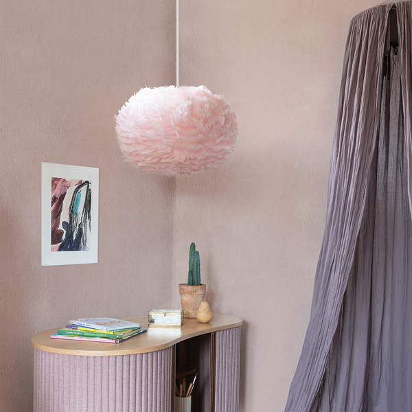 THE EOS CEILING LAMP