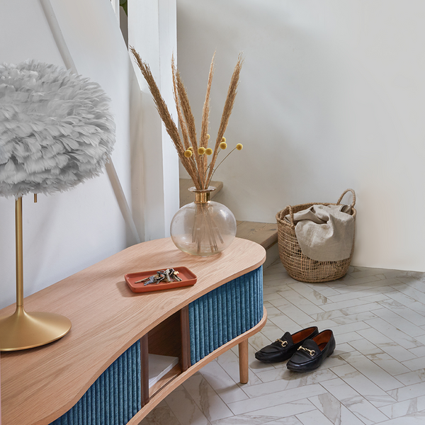 THE AUDACIOUS TV BENCH