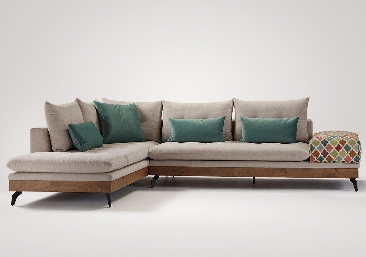 THE AMELIE SOFA