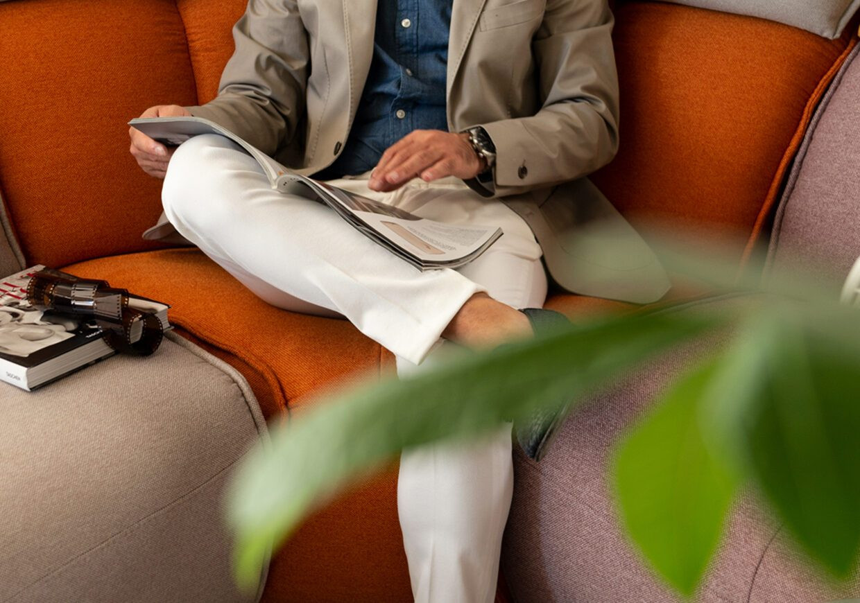 THE JOHNNY SOFA