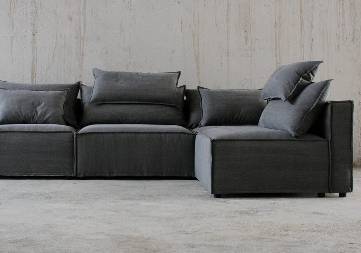 THE CORNERS SOFA