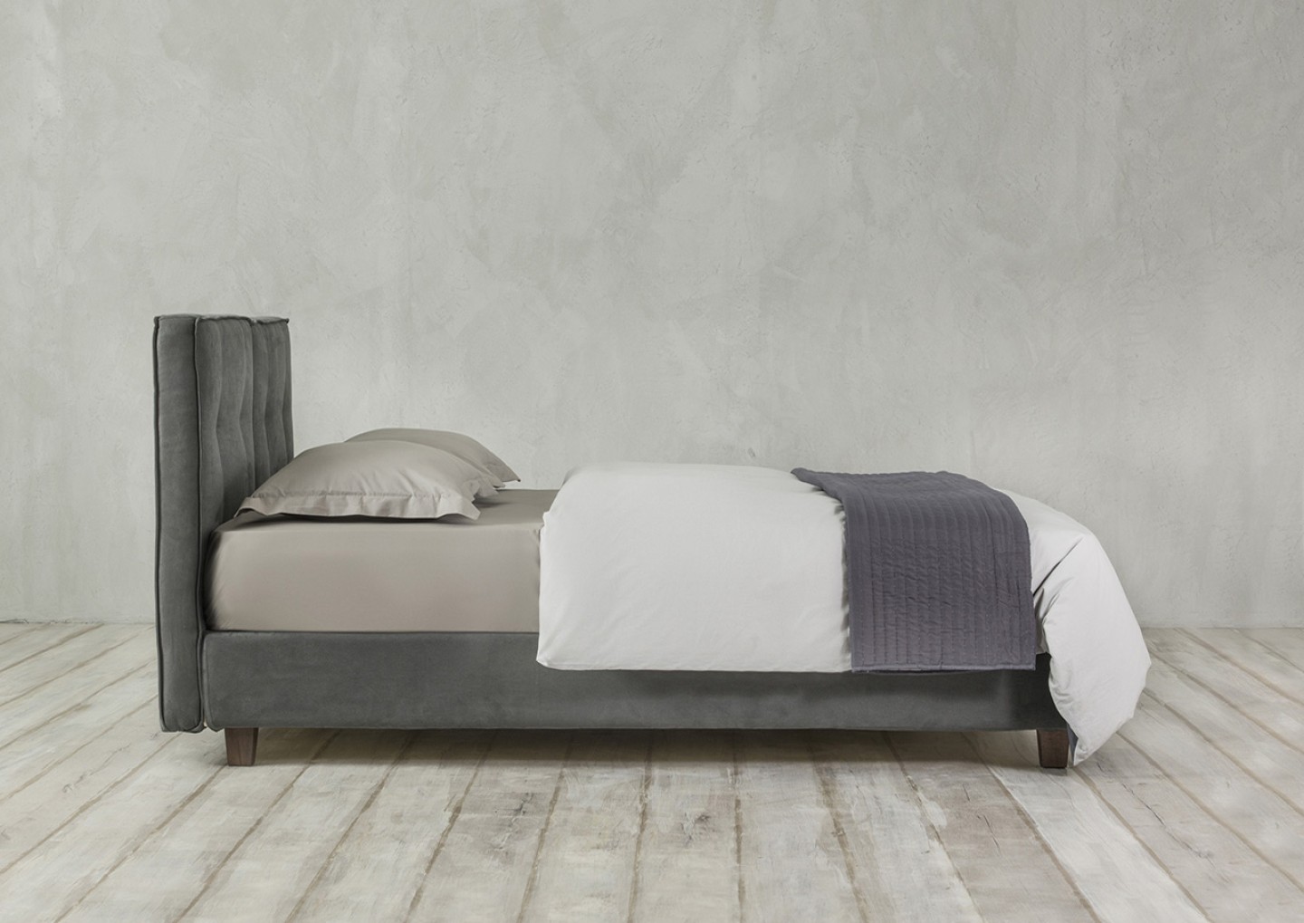 THE MASTER BED by Elite Strom
