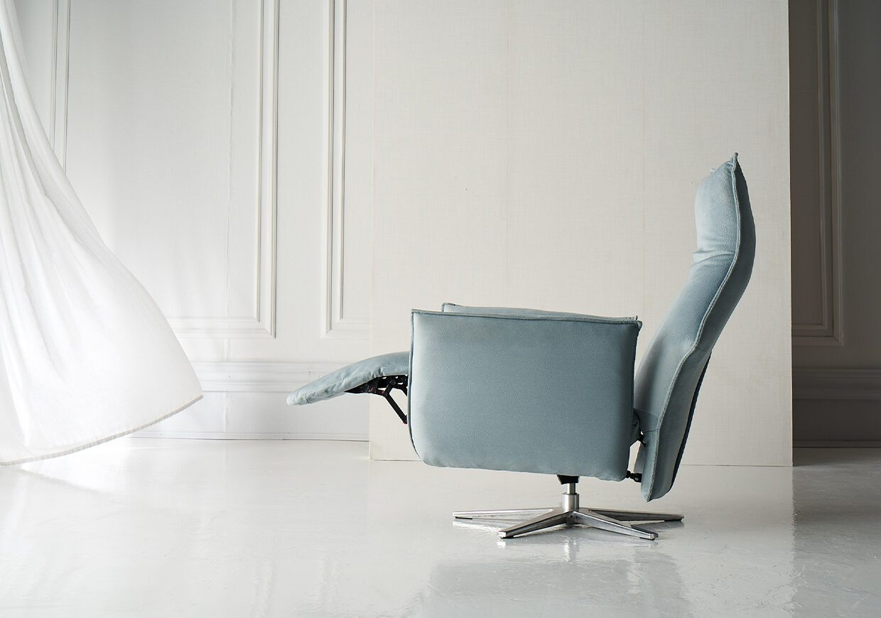 ΠΟΛΥΘΡΟΝΑ BLU OMEGA RECLINER