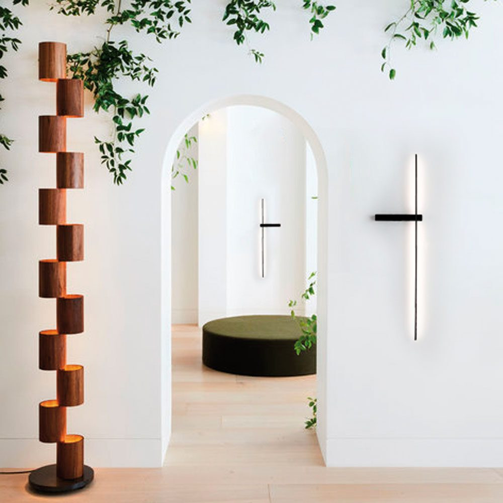 THE SLIM WALL LIGHT