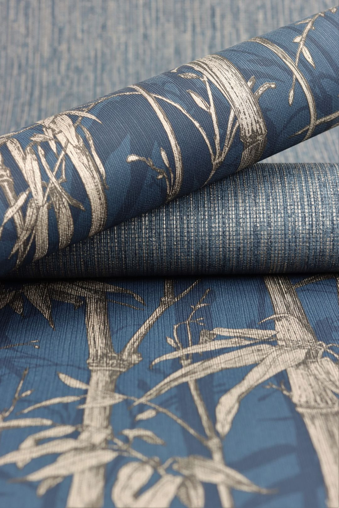 THE FLORENTINE WALLPAPER