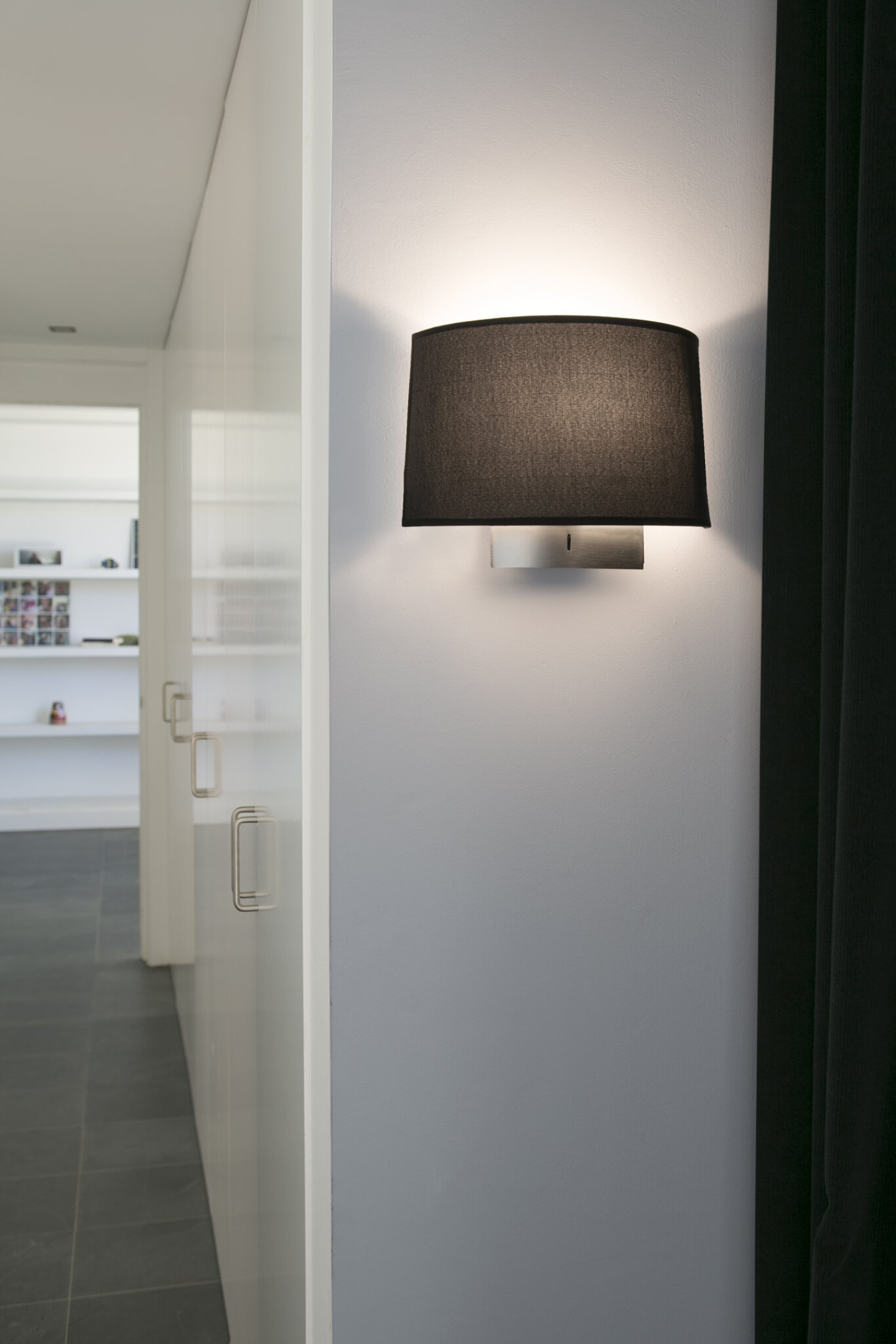 THE VOLTA WALL LAMP