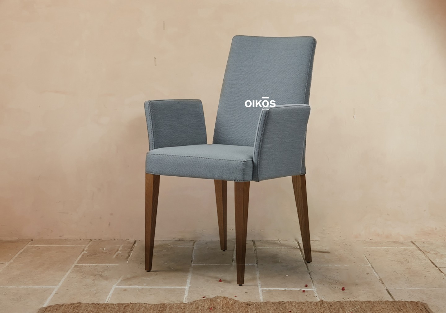 THE LEON DINING CHAIR