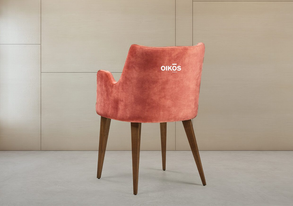 THE AUSTIN DINING CHAIR