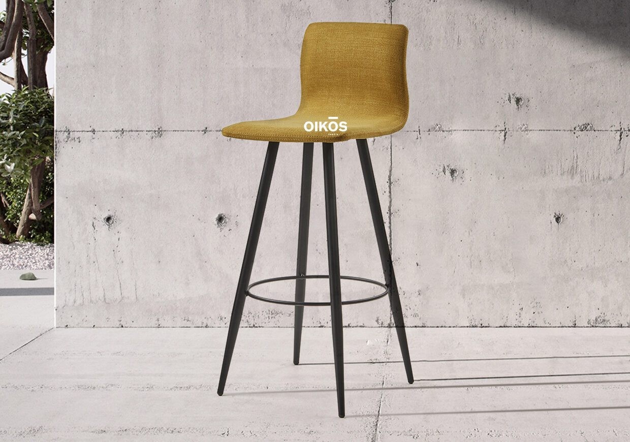 THE EZRA BAR STOOL
