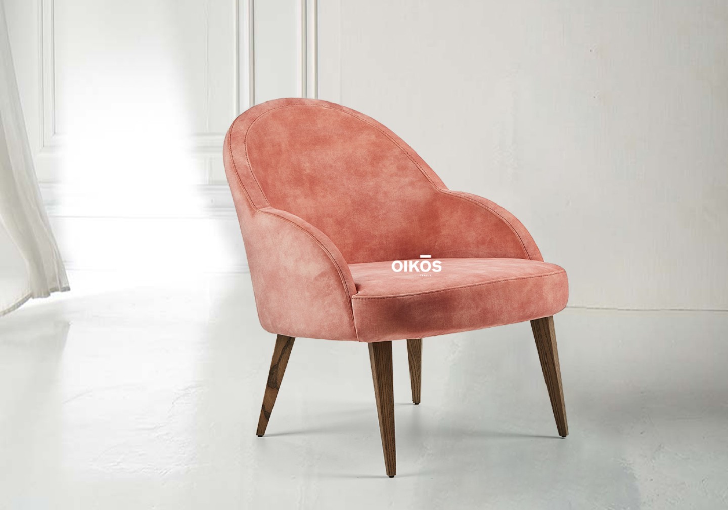 THE THERESSE ARMCHAIR