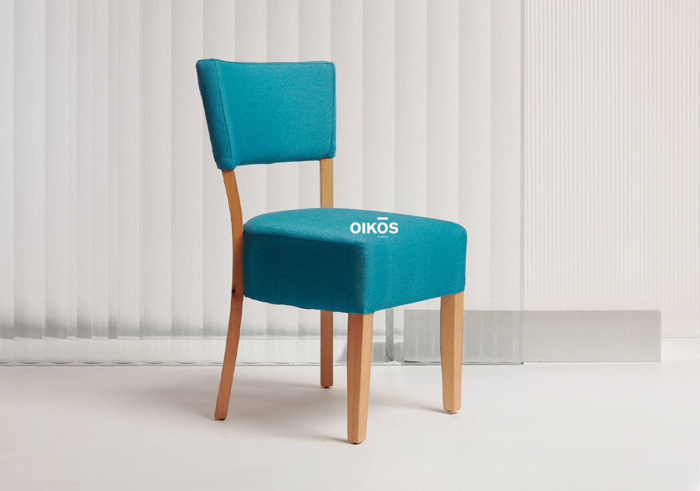 THE ARLO DINING CHAIR