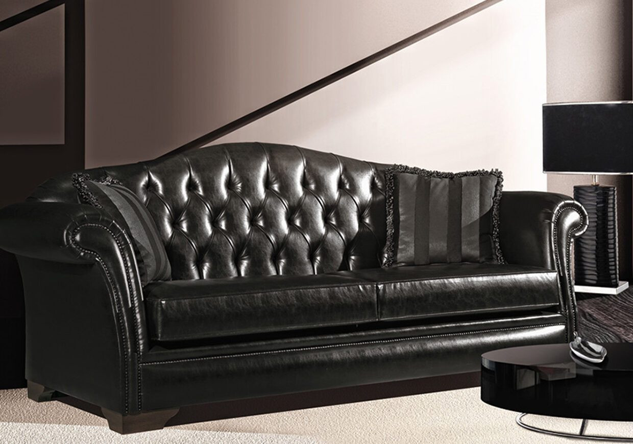 THE BISTROL CLASSIC SOFA