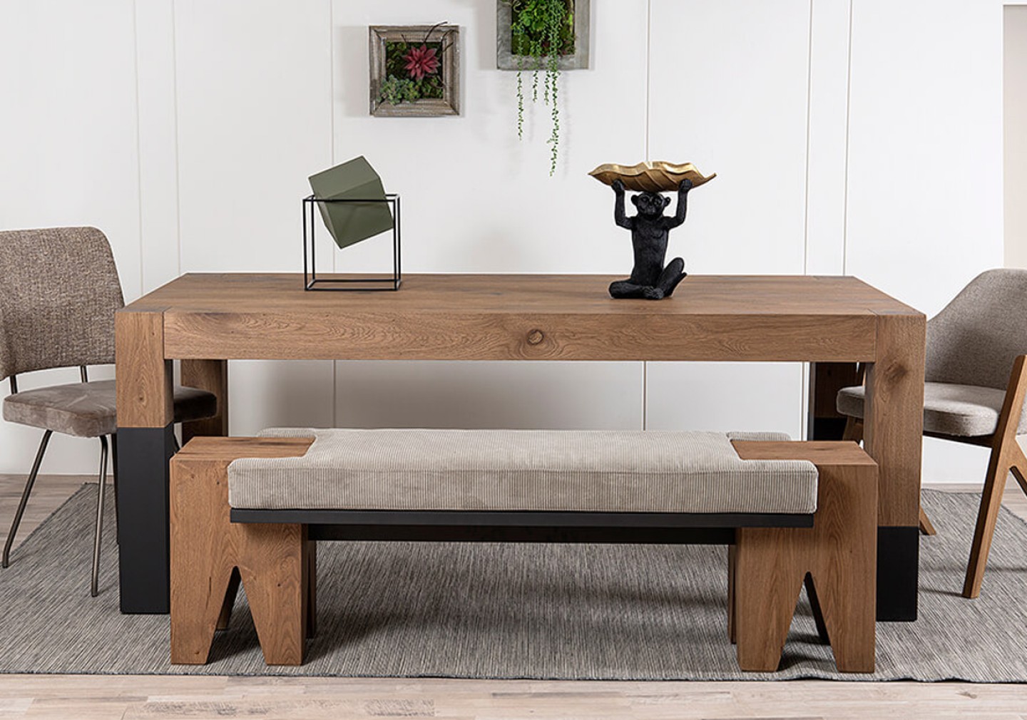 THE BOX DINING BENCH