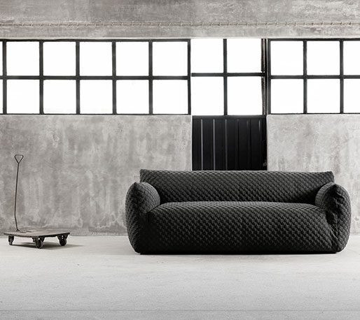 THE FIONA SOFA