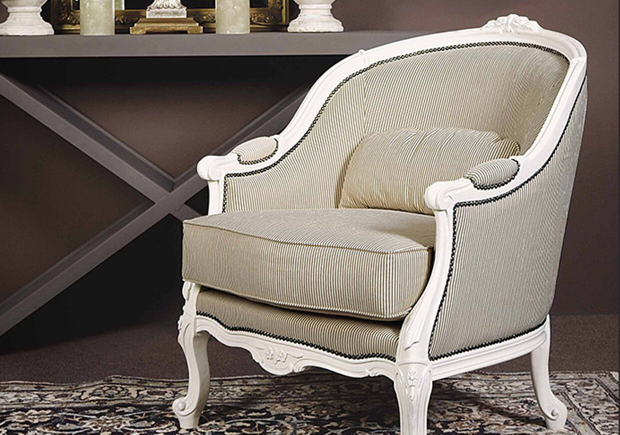 THE FRIDA CLASSIC ARMCHAIR