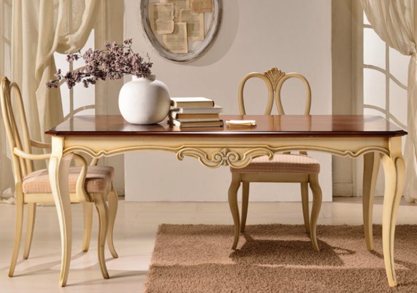 THE LAWRENCE CLASSIC DINING TABLE