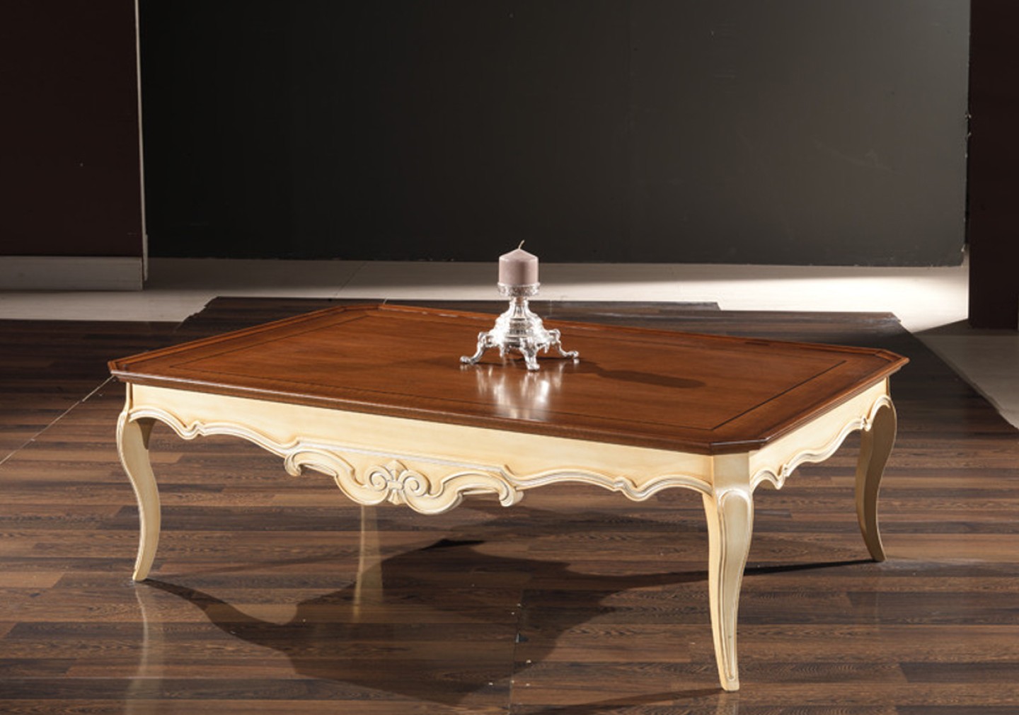 THE LAWRENCE CLASSIC COFFEE TABLE