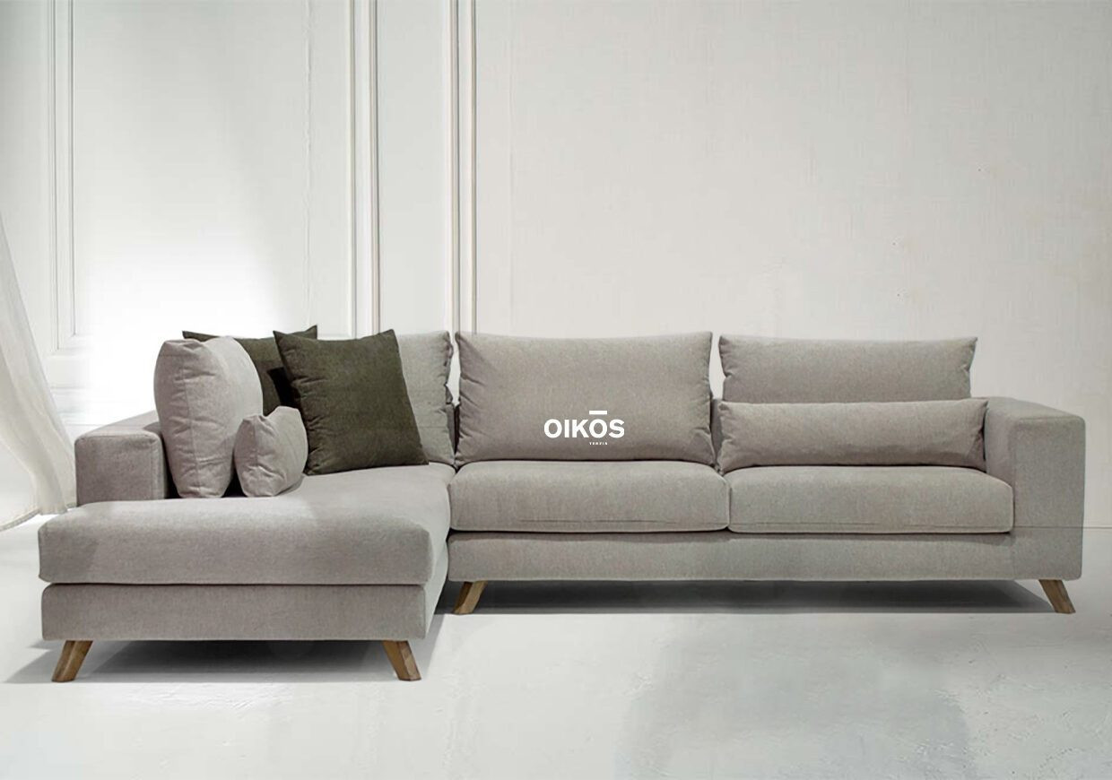 THE LIONEL SOFA