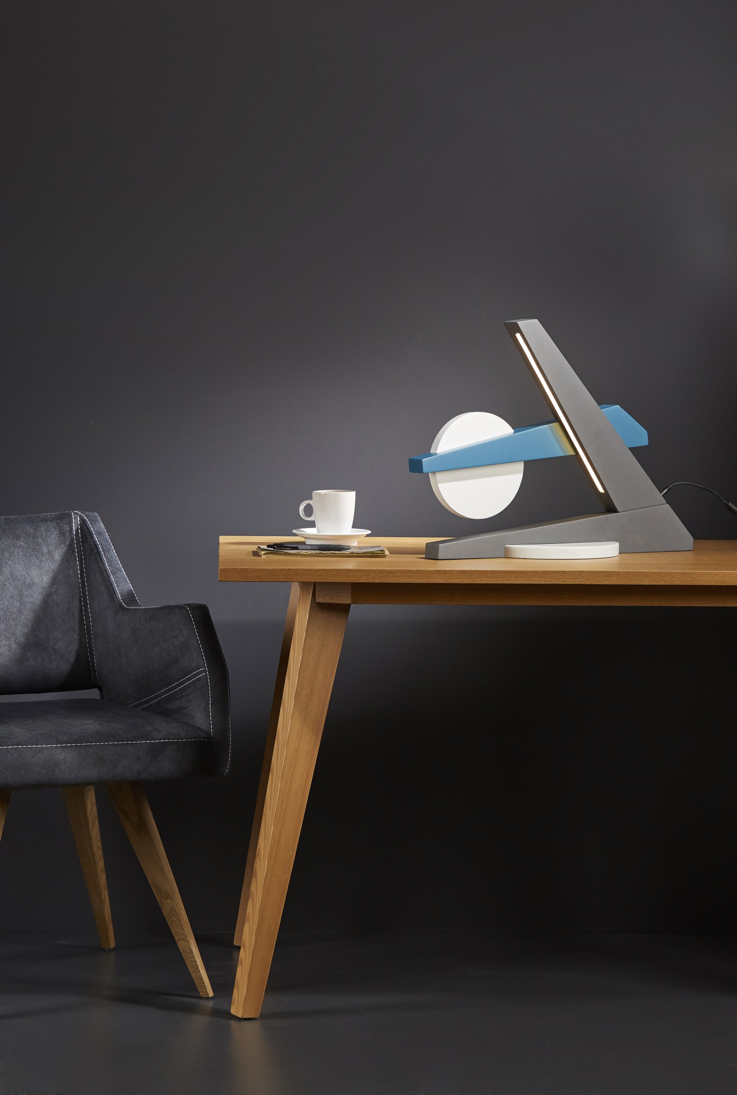 THE MALEN TABLE LAMP