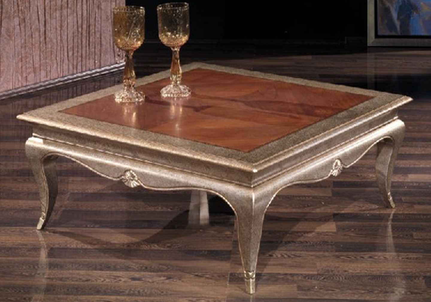 THE MAXIMOS CLASSIC COFFEE TABLE