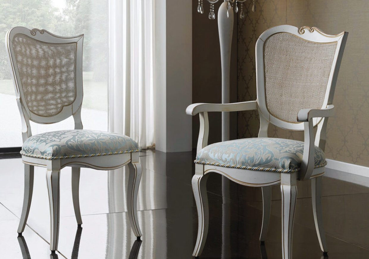 THE TIVOLI CLASSIC DINING CHAIR