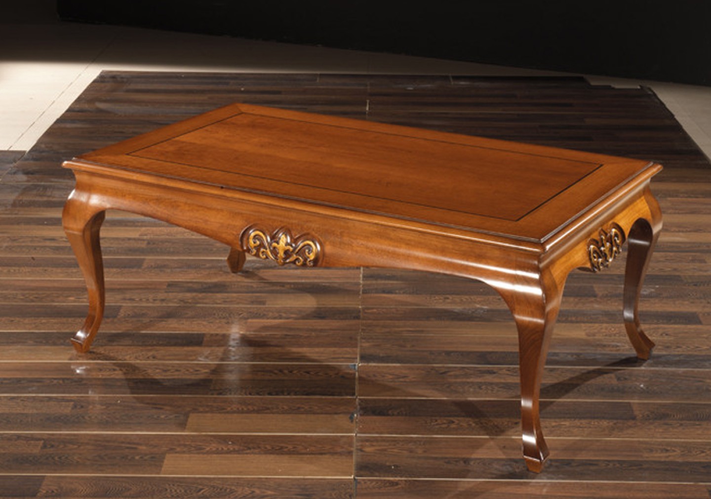 THE ZEPHYR CLASSIC COFFEE TABLE