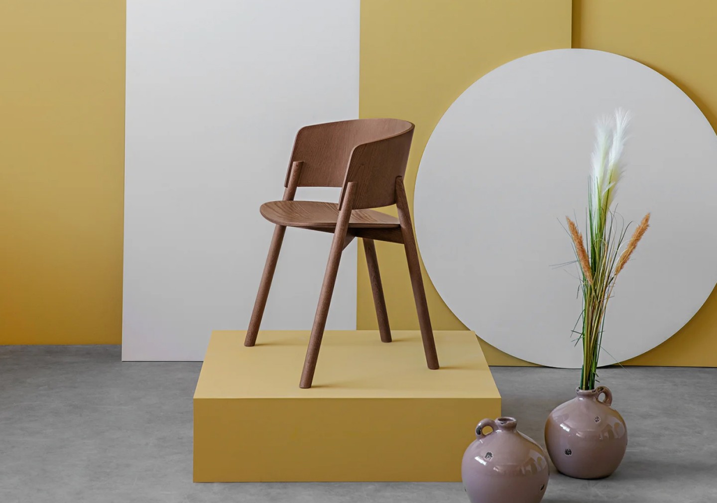 THE HALLA DINING CHAIR by Lorenz+Kaz