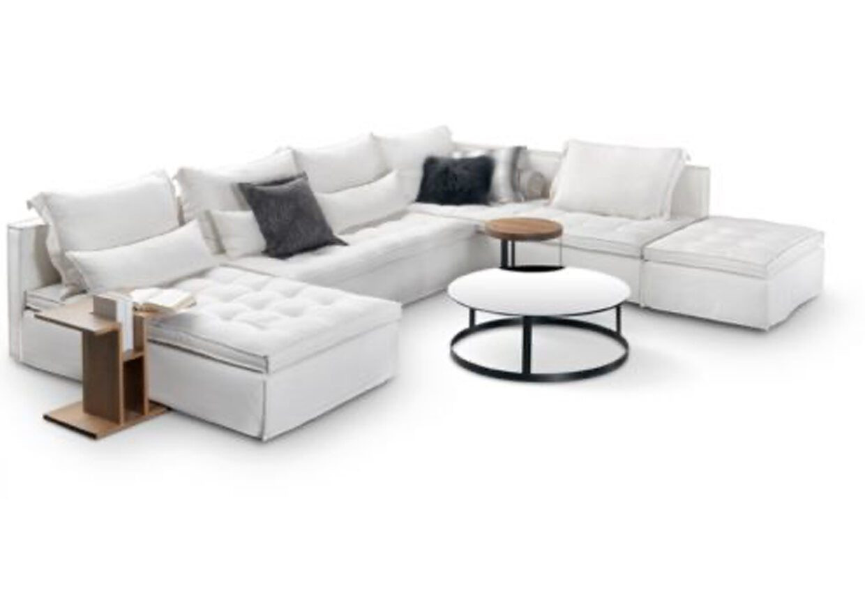 THE HAREM SOFA