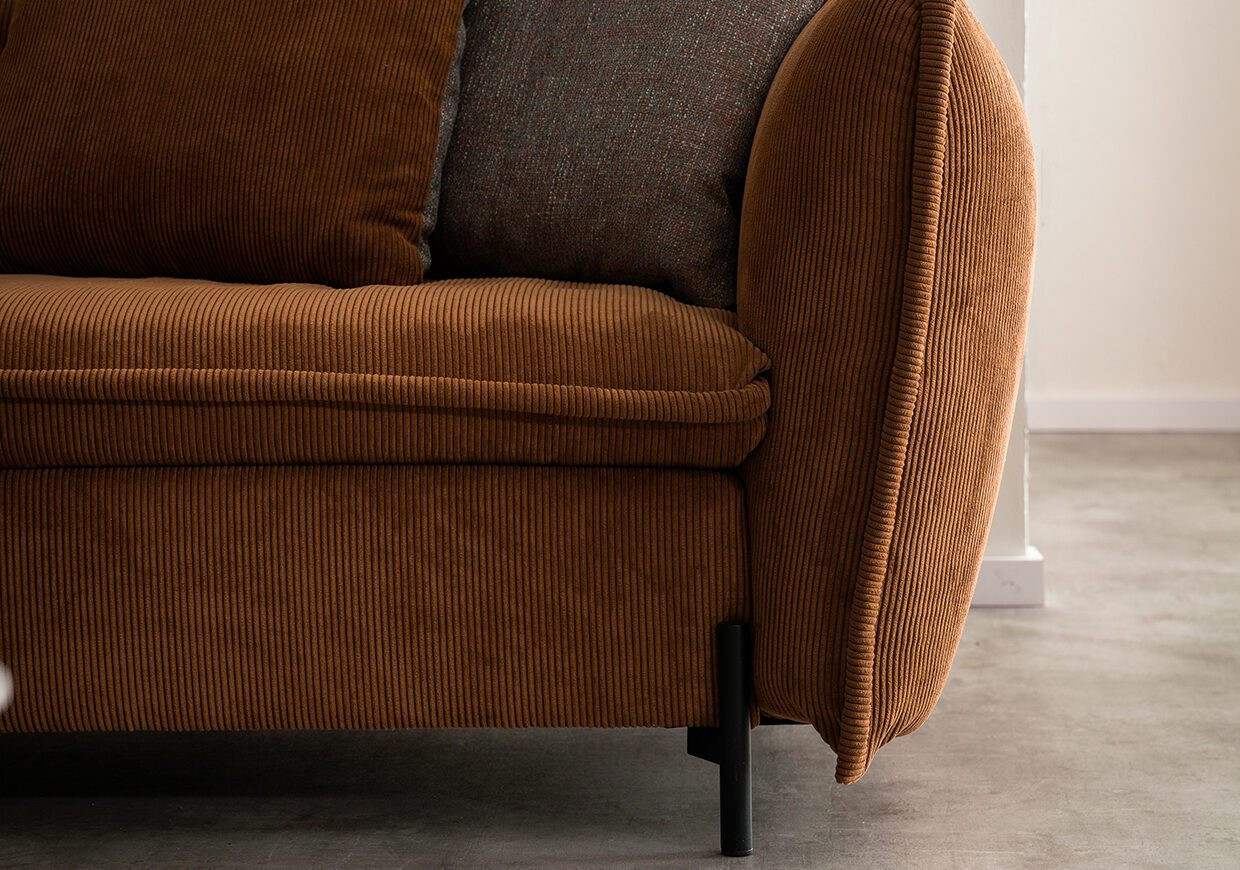 THE JOVIE SOFA