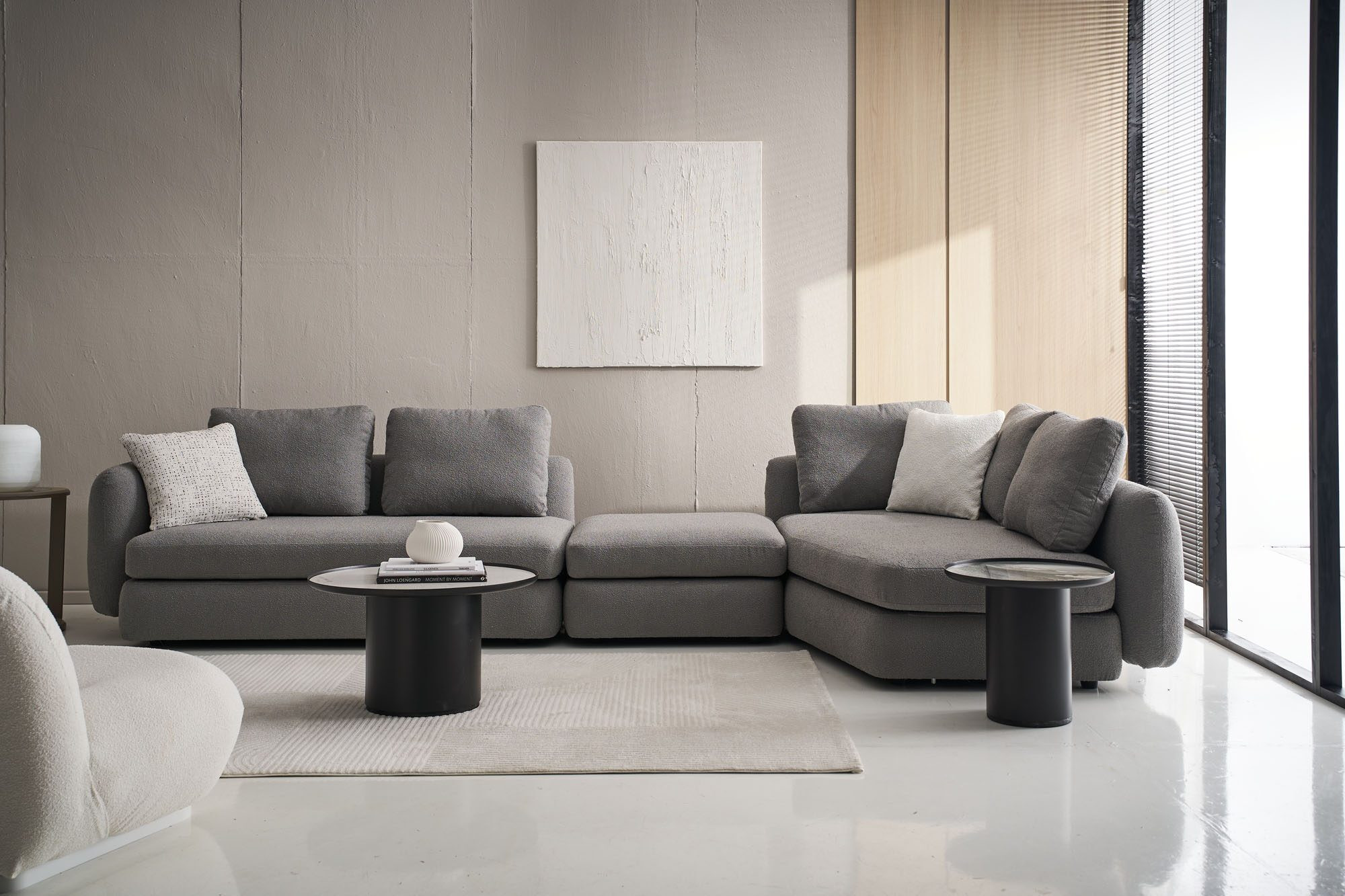 THE ERIS CORNER SOFA
