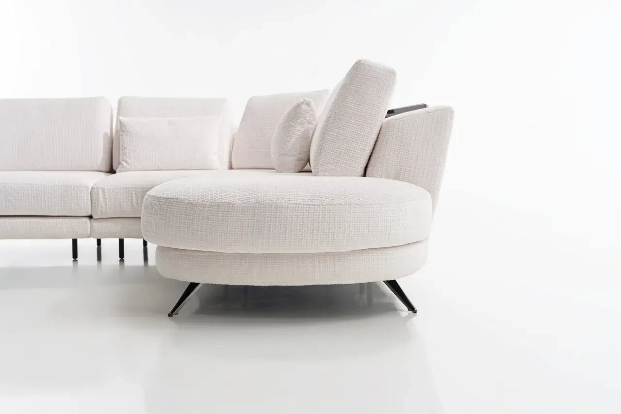 THE MINIMAL CORNER SOFA