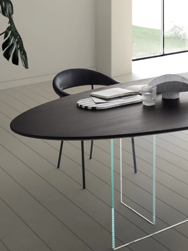 THE TOP DAYTONA VETRO - FUSION DINNER TABLE by Devina Nais